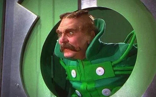 in-the-wizard-of-oz-1939-frank-morgan-portrays-5-characters-v0-lm082h1h0u961